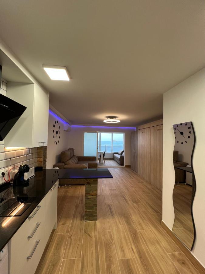 Hany Apartment Ducado 11-C เบนิดอร์ม ภายนอก รูปภาพ